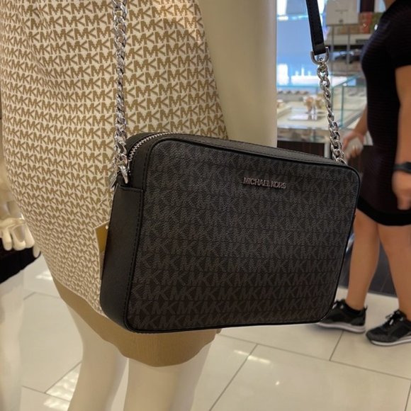 Michael Kors large Jet Set Item EW Crossbody Black - Picture 15 of 16